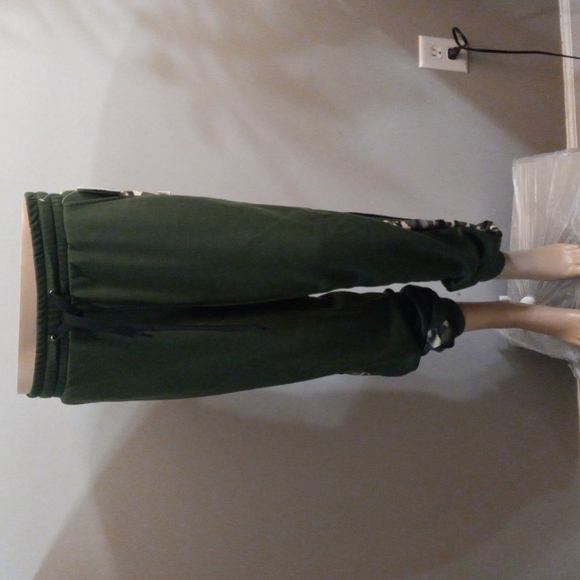 Nicole Miller sport pants - Picture 6 of 8